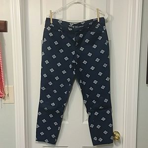GAP slim city ankle pants